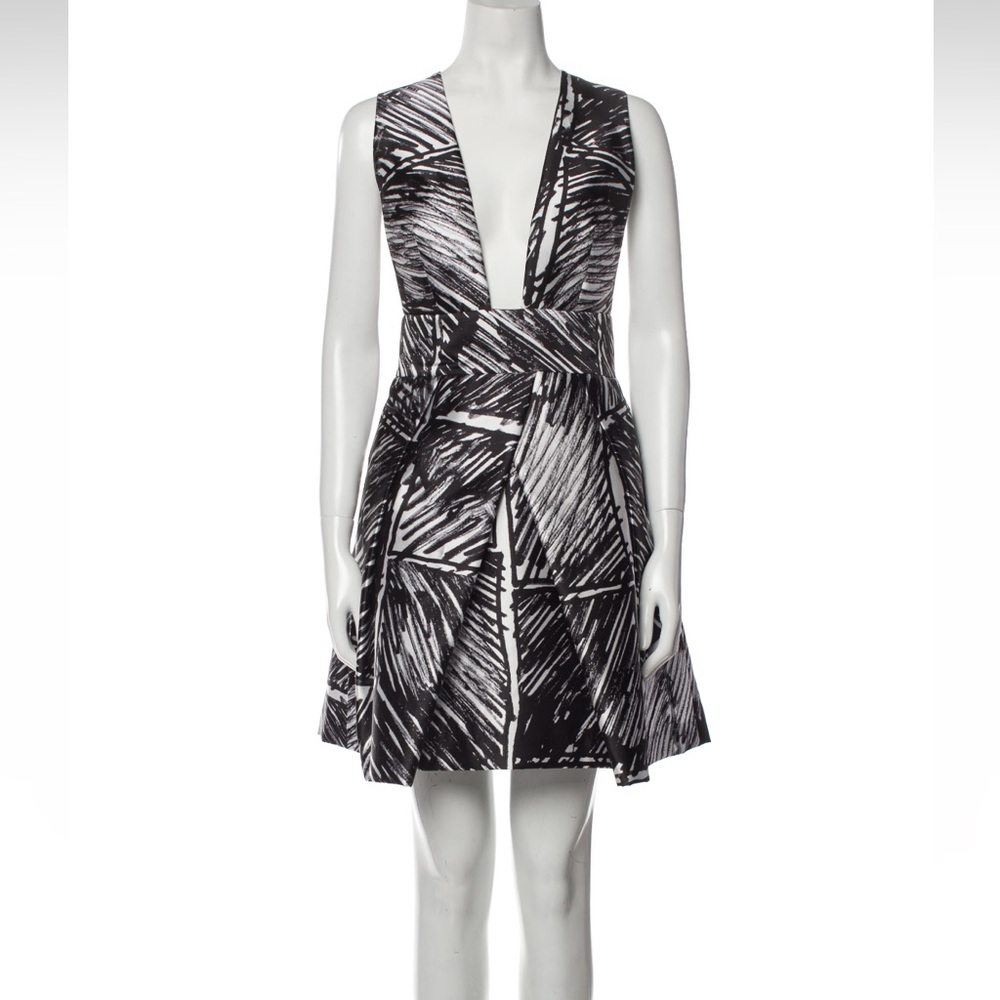 Milly graphic black white plunge cross back cocktail dress mini Large